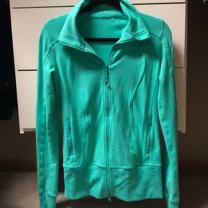 Gorgeous Lululemon zippered jacket